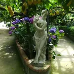 아파트 Il Viale 마사루브렌세